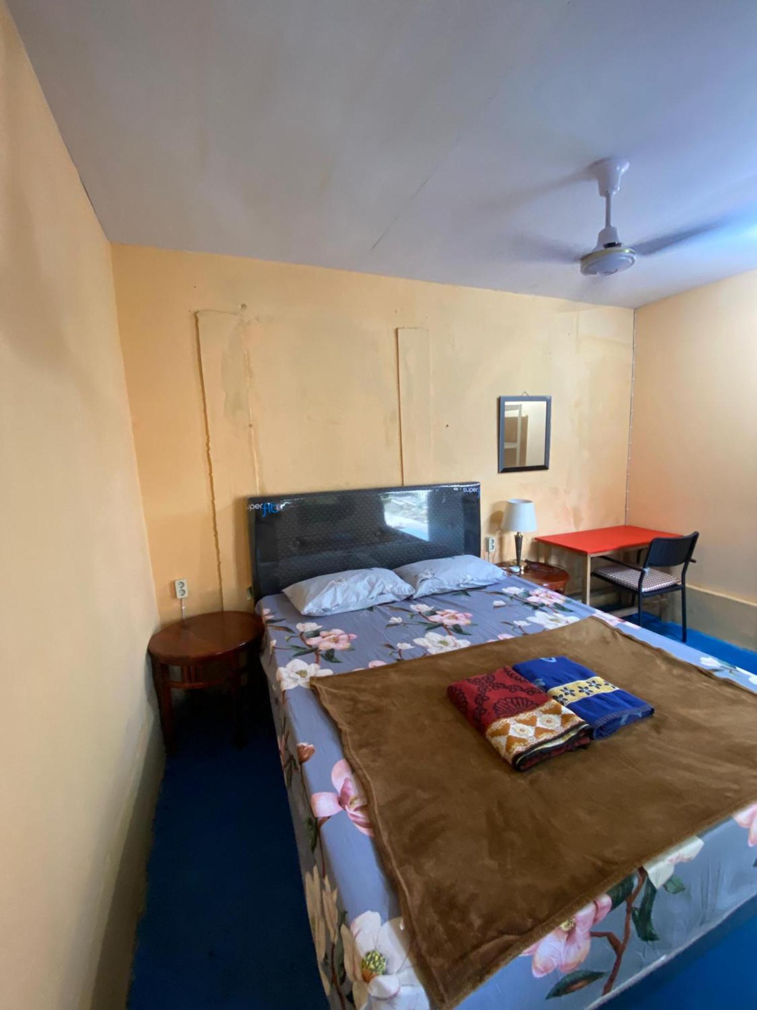 Harry & Mimin Homestay Gorontalo Exteriér fotografie